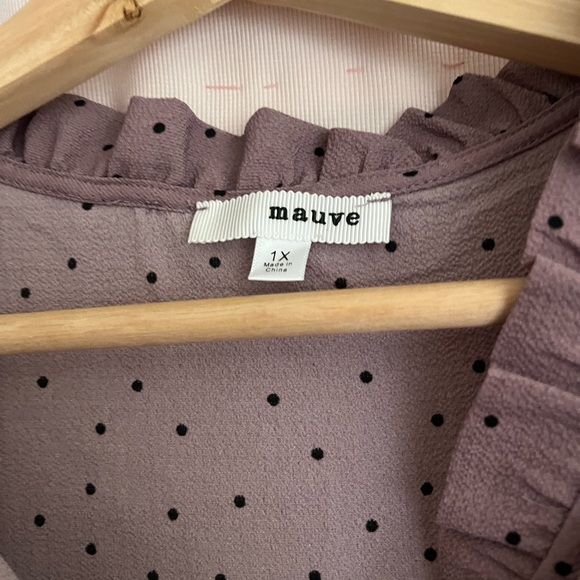 Mauve Purple Sleeveless Polo Blouse with Ruffles - Picture 3 of 6